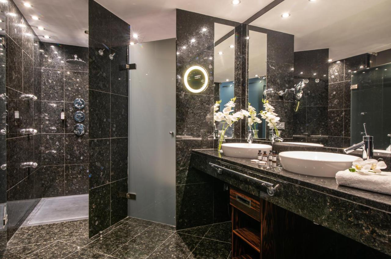 Hotel Starc By Pierre & Premium Andorra la Vieja